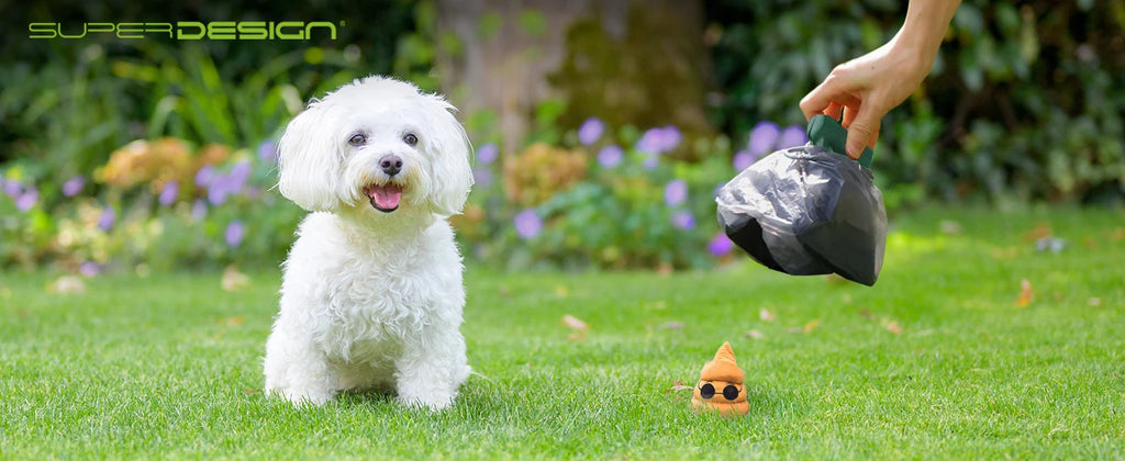 Superdesign Dog Poop Scooper - Suitable for Small and Large Dogs, for Yard and Walking, Adjustable Leather and Bag Attachment, Perfect for Travel and Camping
